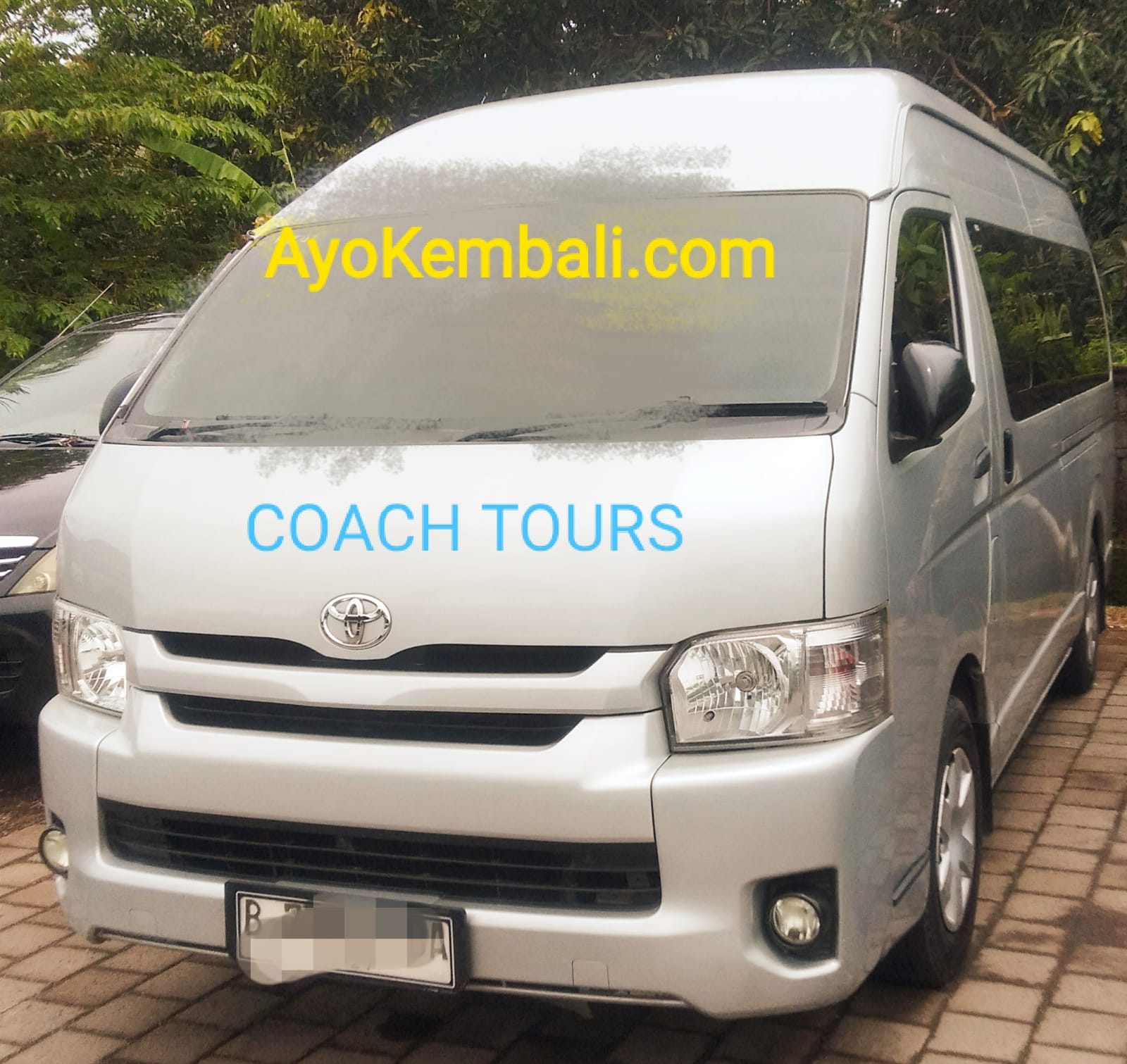 Armada Coach Tour AyoKembali